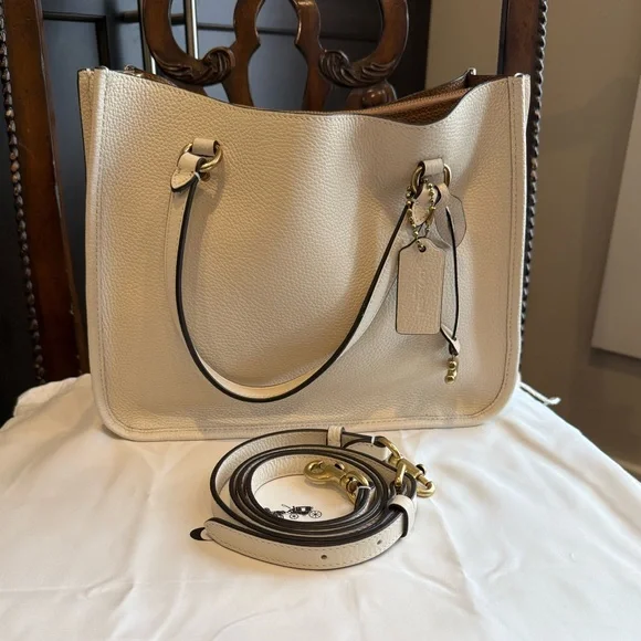 Coach Tyler Carryall 28 Bag - Picture 10 of 14